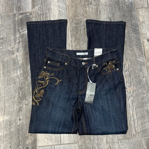 NWT! CHICO’S PLATINUM EMBROIDERED FLARE LEG JEANS LADIES SIZE 1 (=8 MISSY’S) - Picture 2 of 8
